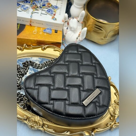 🆕 KURT GEIGER LONDON 🧿 NWOT Kensington Heart-Shaped Leather Crossbody Bag - Picture 15 of 15